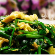 Egg And Chives Stir-Fried 韭菜炒鸡蛋