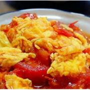 Egg And Tomato Stir-Fried 西红柿炒鸡蛋